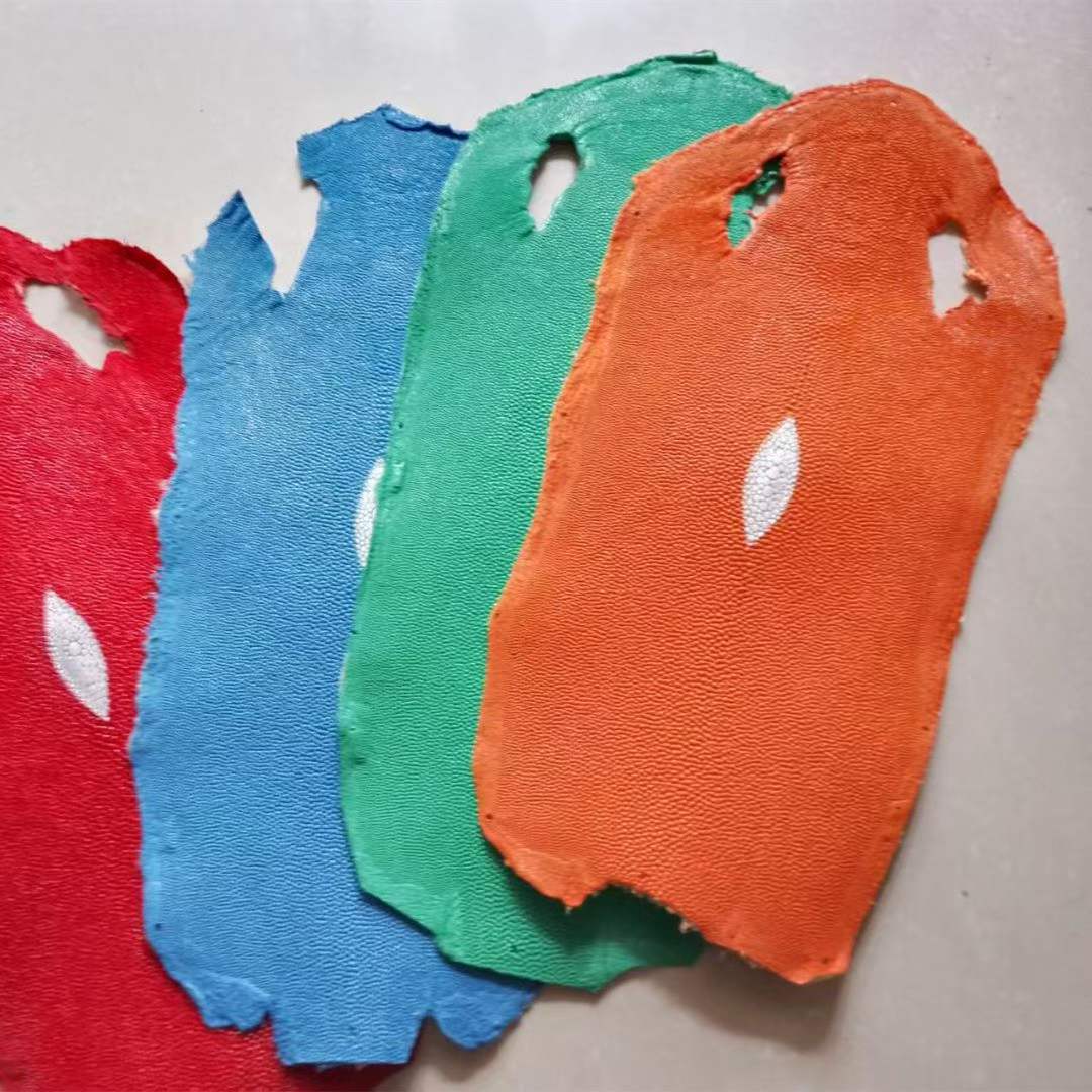 Pelle di mantarola naturale co - Leather Shoe Polish recensione e prezzo
